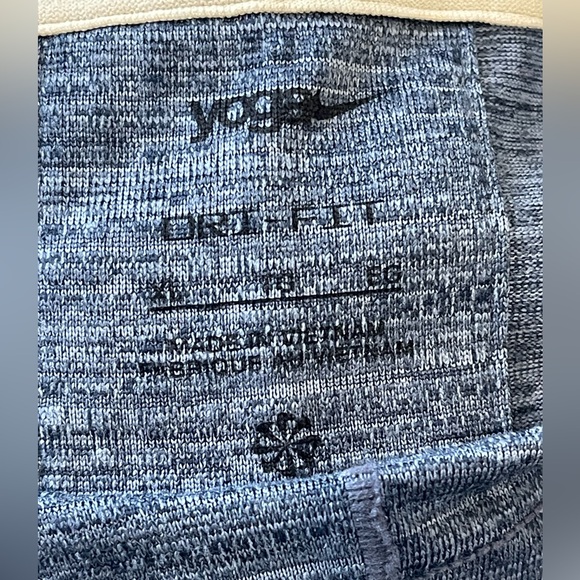 Nike Yoga Textured Sport Top Thunder Blue Soft Knit Long Sleeve Men Size X-Large - Picture 9 of 10